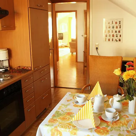 Haus Brigitte Apartament Sipplingen